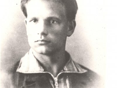 Павел Константинович Савин, один из организаторов комсмомола в селе Бисерово. 1925 год. Фонды Афанасьевского краеведческого музея.