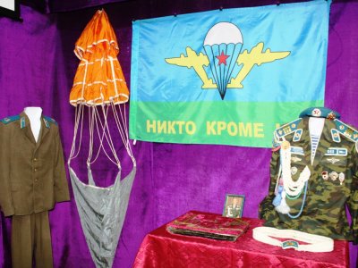 Каждому солдату вой мундир