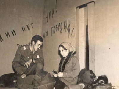 Сцена из спектакля «Северо-Западнее Берлина», Афанасьевский дом культуры. Фонды Афанасьевского краеведческого музея.