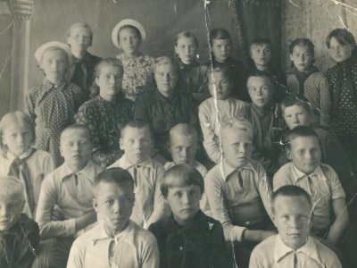 Воспитанники детского дома № 117. Фонды Афанасьевского краеведческого музея. 