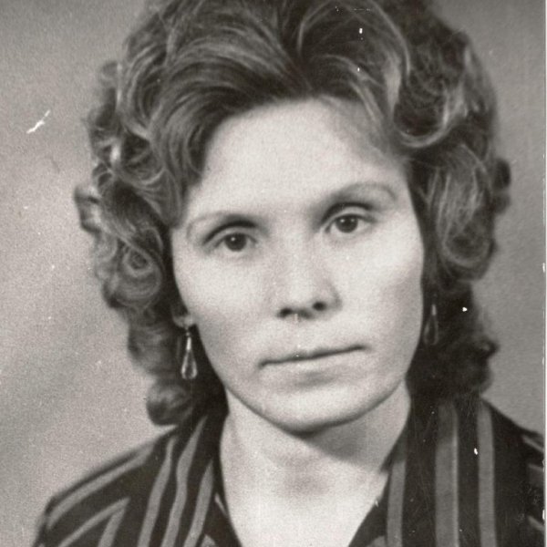 Нина Савельевна Серова